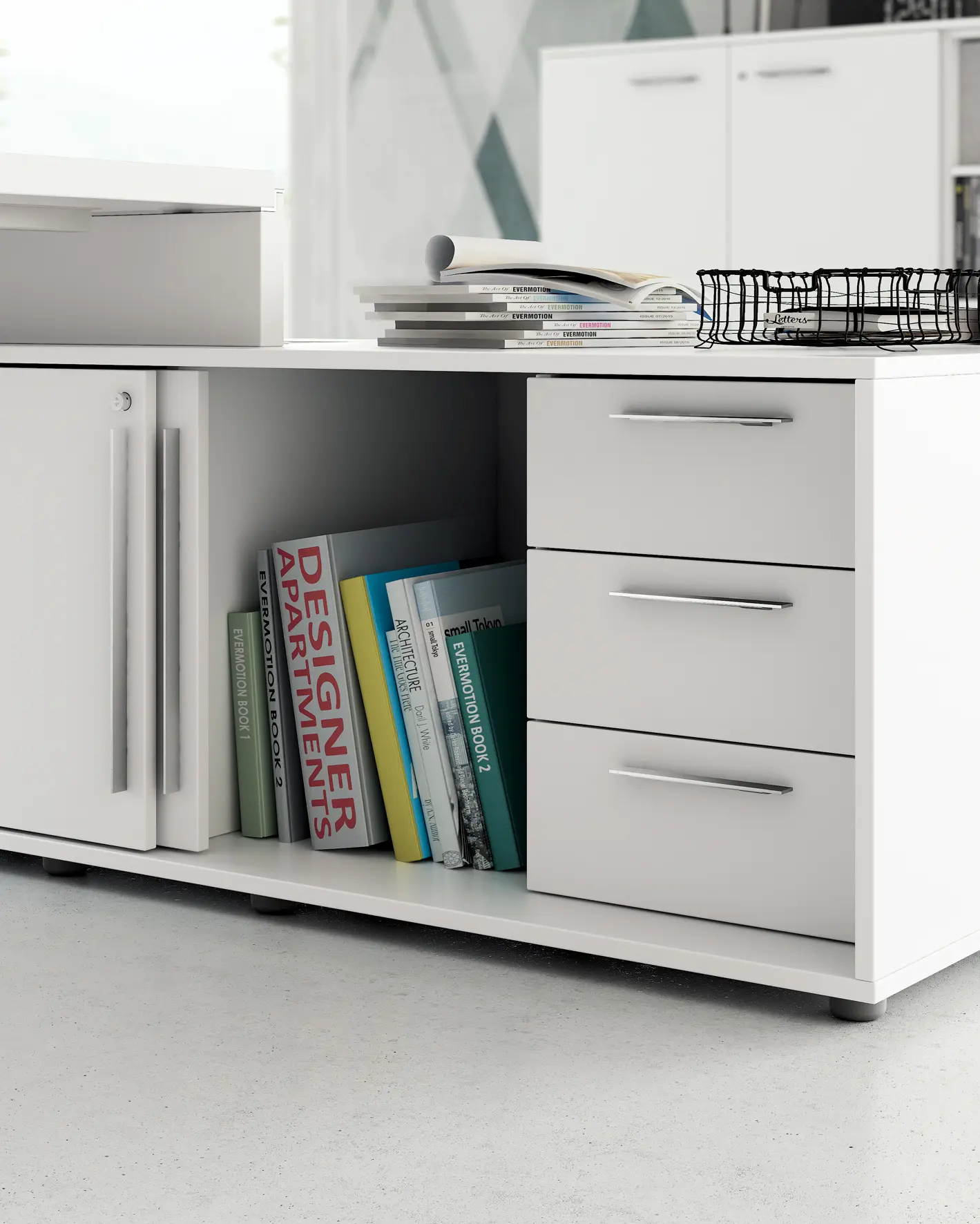 DEKKO Interiors | Αισθητική & Εργονομία στα Έπιπλα Γραφείου Asset – γραφείο με μεταλλική κατασκευή Η χαρακτηριστική σχεδίαση του γραφείου Asset Executive Office με μεταλλική κατασκευή ενισχύει την απλότητα των τετράγωνων σχημάτων και των ευθειών γραμμών. Ένα γραφείο που παραμένει τονισμένο με την πάροδο του χρόνου χάρη στα αυστηρά σχήματα και τον δυνατό σχεδιασμό του. Η σημαντική επιφάνεια εργασίας μελαμίνης, με πάχος 38 mm, στηρίζεται από τετράγωνα ατσάλινα πόδια, L. 80 mm, που υπογραμμίζουν τη στιβαρότητα και τη στιβαρότητα της κατασκευής. Τα πόδια ενώνονται, δύο προς δύο, με μια ορθογώνια εγκάρσια ράβδο (Π. 80 mm Υ. 30 mm) και είναι εξοπλισμένα με ένα ατσάλινο ένθετο εφοδιασμένο με πόδι ισοπέδωσης. Δύο δοκοί κάτω από το δάπεδο, συγκολλημένες στις εγκάρσιες δοκούς του σκέλους, ολοκληρώνουν τη δομή, σταθεροποιώντας την επιφάνεια εργασίας. Ιδιαίτερη προσοχή έχει δοθεί στις λεπτομέρειες: ένα μεταλλικό περίβλημα σε σχήμα χάλυβα (πάχους 1,2 mm), έχει σχεδιαστεί για να κρύβει την εγκάρσια δοκό του ποδιού, ενώ ένα πλαίσιο αλουμινίου ακολουθεί το προφίλ τόσο της δομής όσο και της κορυφής, δίνοντας κομψότητα στο σύνολο. τραπέζι.